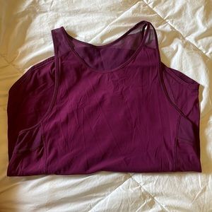 maroon lululemon skulpt tank size 4